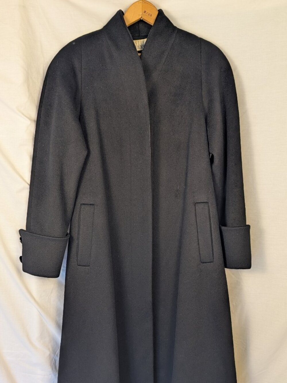 Vintage 1960's Leslie Fay 100% Wool Black Swing Coat USA L Jackie Kennedy Style